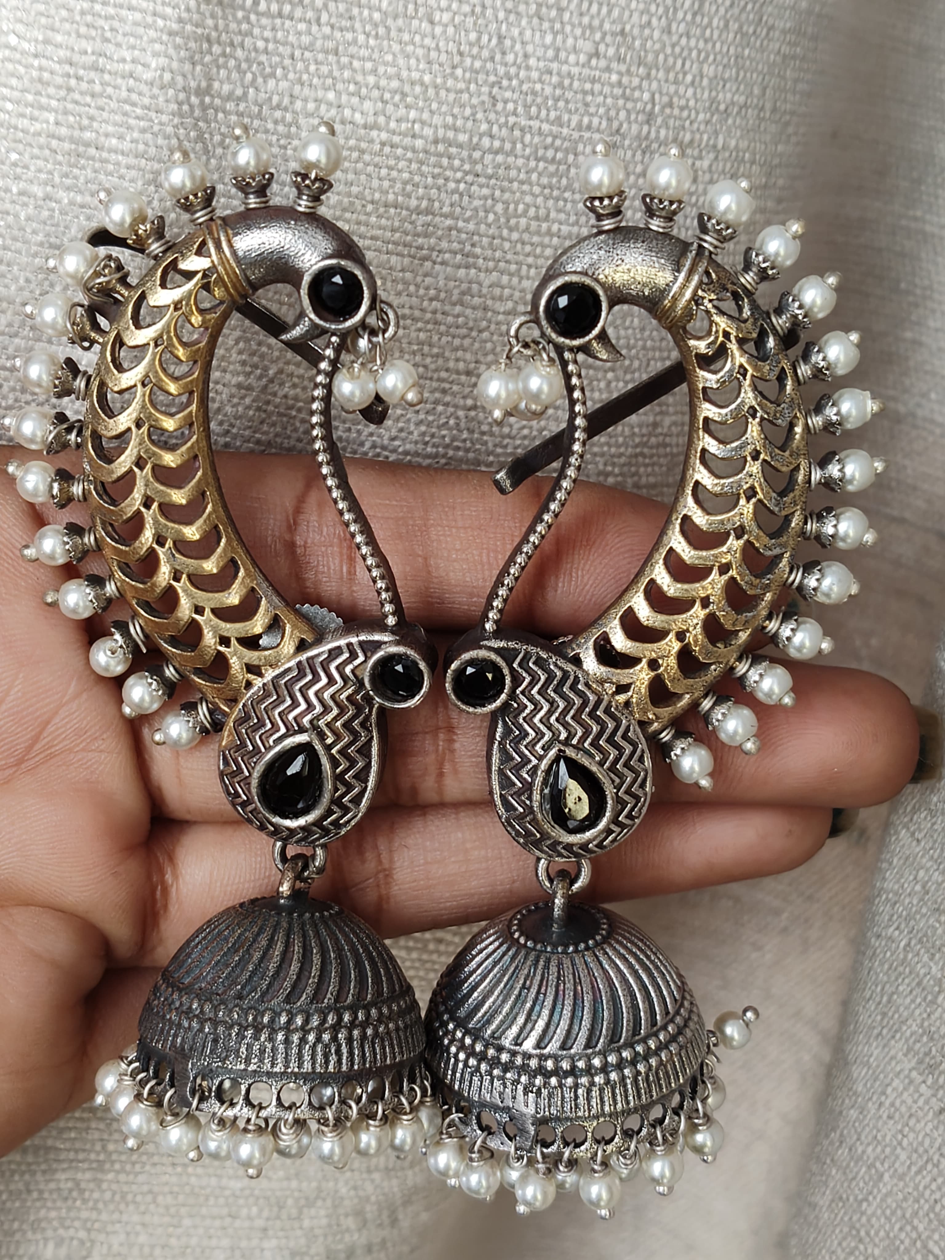 BEAUTIFUL DUAL TONE MOST WANTED MAYUR EARCUFF ANTI TARNISHED WATERPROOF QUALITY