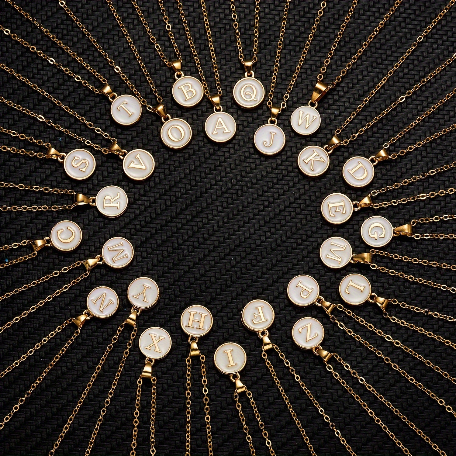 Round Shape 26 English Letter Pattern Pendant Necklace Elegant Simple Style Zinc Alloy Jewelry Trendy Female Necklace
