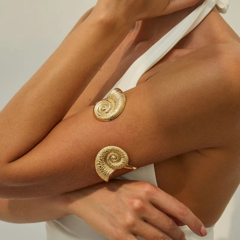 Trendy Metal Starfish Open Cuff Bangles for Women Elegant Flower Spiral Upper Arm Bracelet Boho Beach Vacation Jewelry Gifts