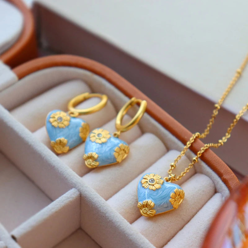 Fashion Jewelry Luxury Temperament Heart Pendant Necklace Earrings For Women Female Gifts Delicate Design Accessories Hot Sale