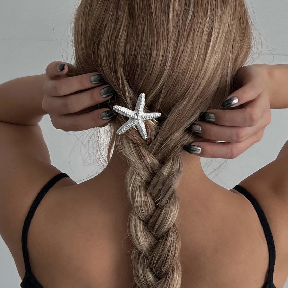 Simple Metal Starfish Hair Clip for Women Girls Gold Color Star Flower Hairpin Fashion Temperament Hair Fork Beach Accessories