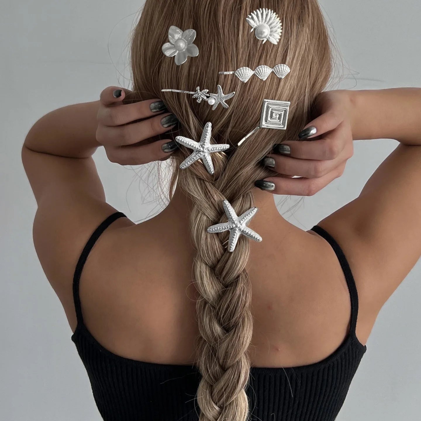 Simple Metal Starfish Hair Clip for Women Girls Gold Color Star Flower Hairpin Fashion Temperament Hair Fork Beach Accessories