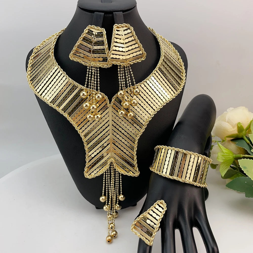 Fashion Italian Dubai Gold Plated Jewelry Set Simple Style Big Pendant Necklace Light Weight Jewelry Set for Woman FHK22986