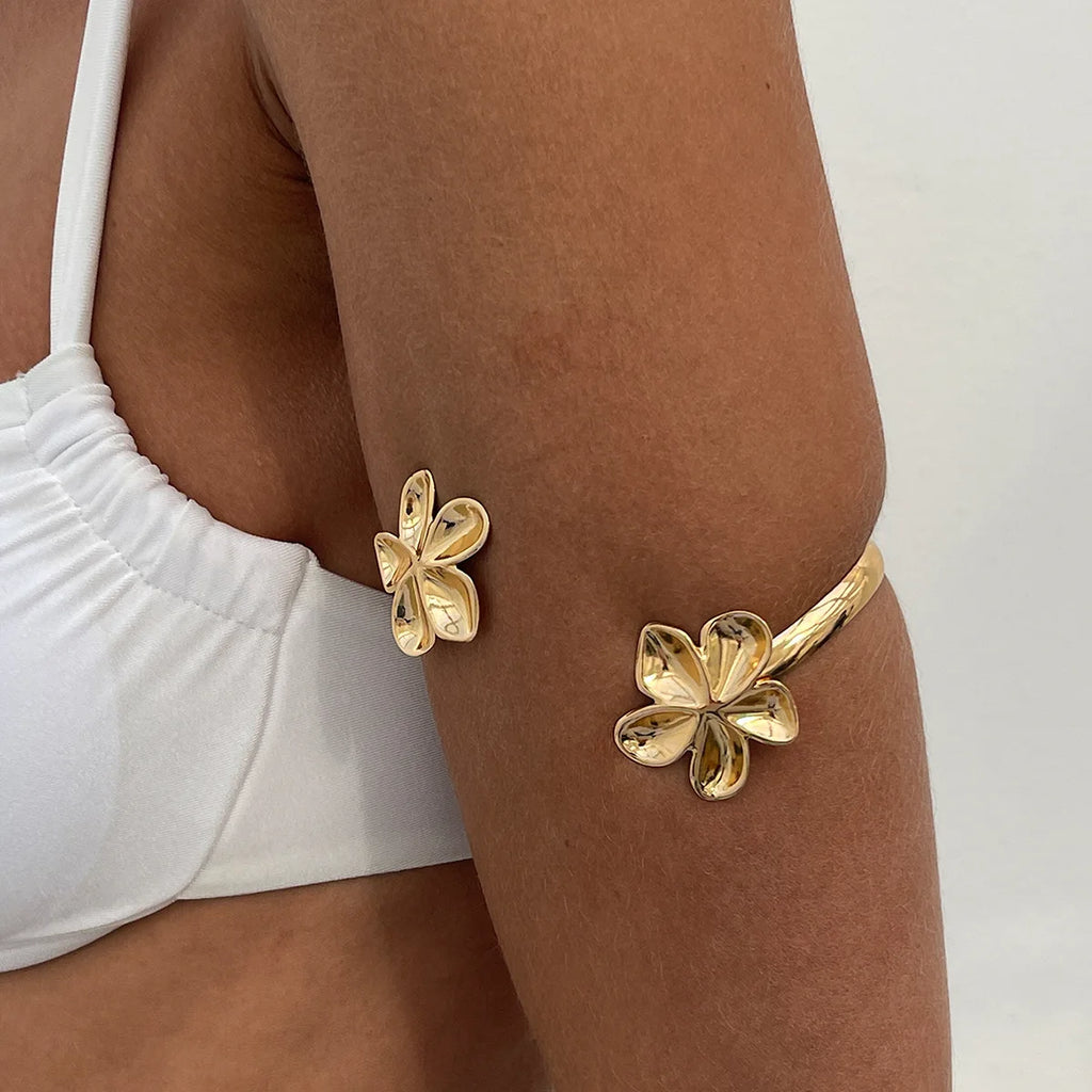 Boho Metal Starfish Open Cuff Bangles for Women Gold Color Punk Flower Geometric Arm Bracelet Summer Beach Party Jewelry Gifts