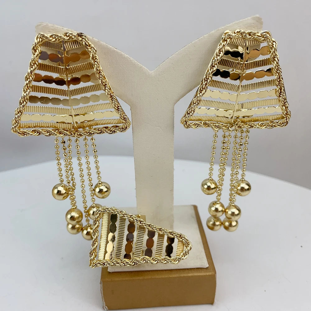 Fashion Italian Dubai Gold Plated Jewelry Set Simple Style Big Pendant Necklace Light Weight Jewelry Set for Woman FHK22986